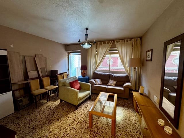 3 chambre Appartement à vendre à Centro, Almería ville avec garage - 260 000 € (Ref: 9343426)