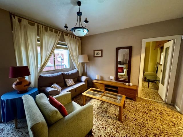 3 chambre Appartement à vendre à Centro, Almería ville avec garage - 260 000 € (Ref: 9343426)