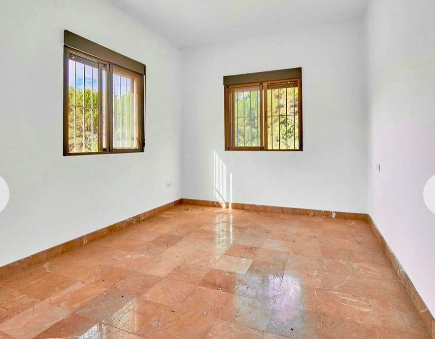 3 quarto Quinta/Casa Rural para venda em Oria com garagem - 95 000 € (Ref: 9343427)