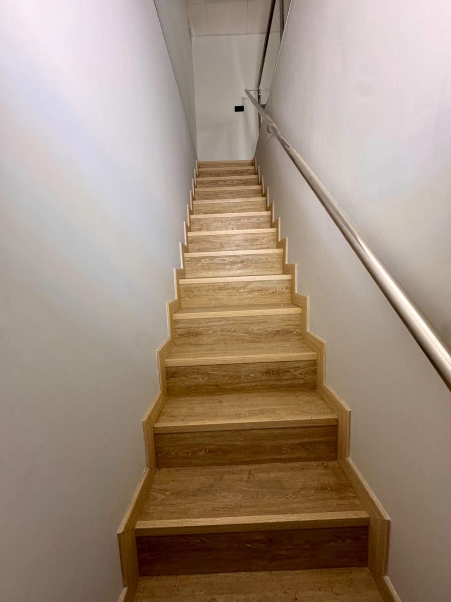 Kommersiell til salgs i Almeria by - € 249 000 (Ref: 9343428)