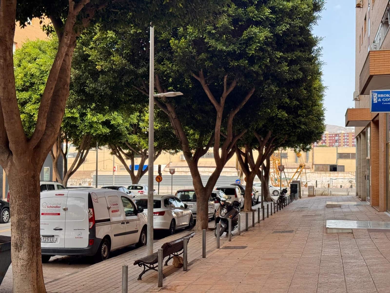 Kommersiell til salgs i Almeria by - € 249 000 (Ref: 9343428)