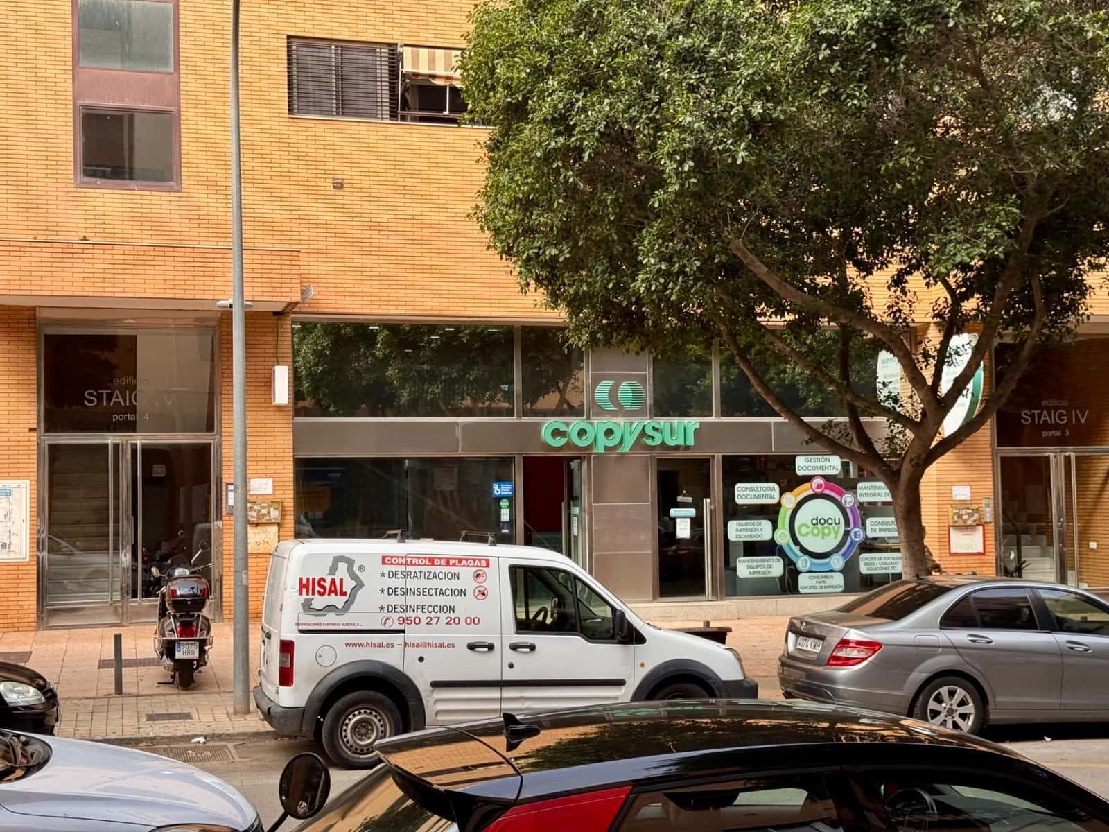 Kommersiell til salgs i Almeria by - € 249 000 (Ref: 9343428)