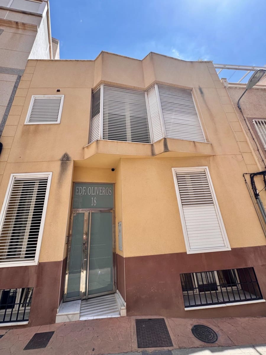 3 slaapkamer Penthouse te koop in Almeria stad - € 235.000 (Ref: 9343431)