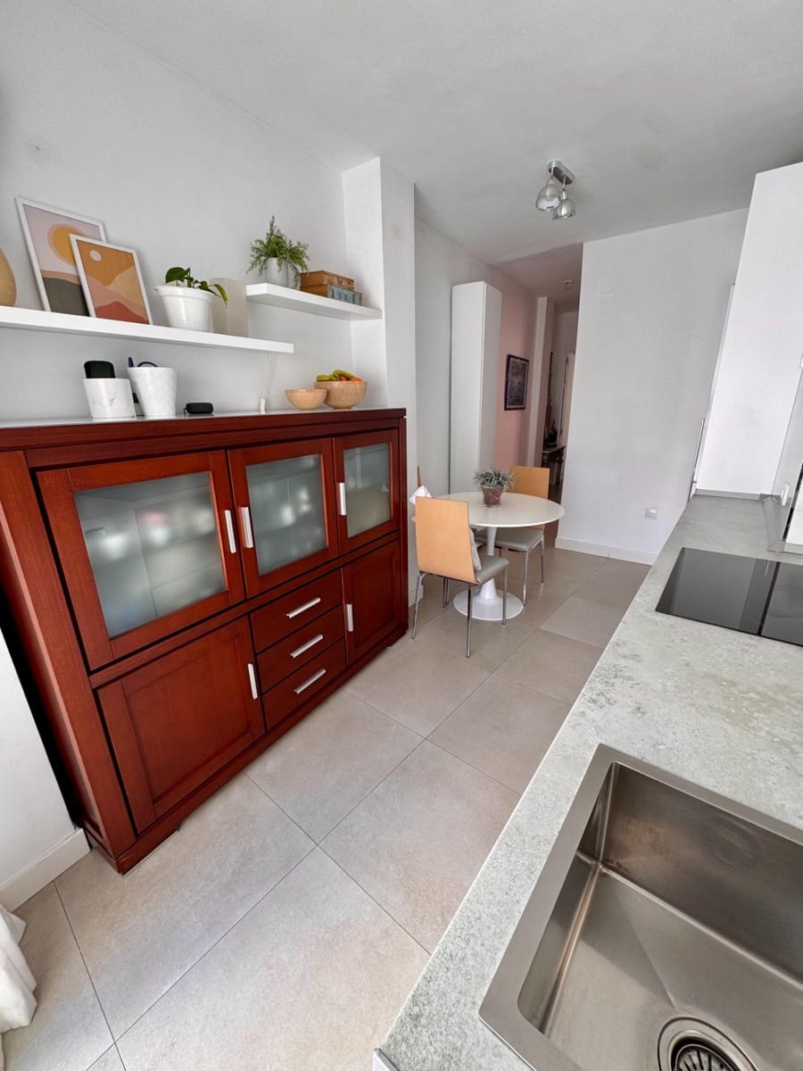 3 slaapkamer Penthouse te koop in Almeria stad - € 235.000 (Ref: 9343431)