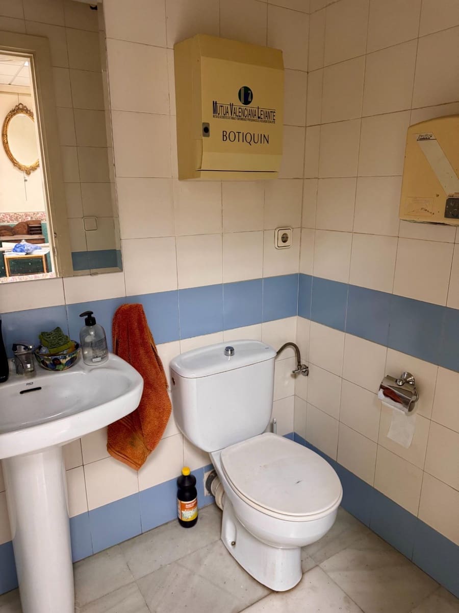 3 sovrum Kontor till salu i Almeria stad - 345 000 € (Ref: 9343437)