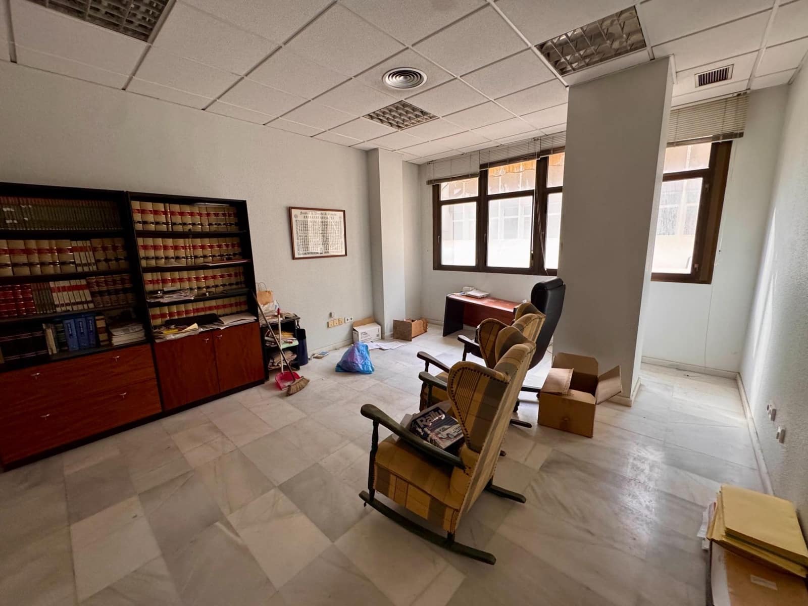 3 sovrum Kontor till salu i Almeria stad - 345 000 € (Ref: 9343437)