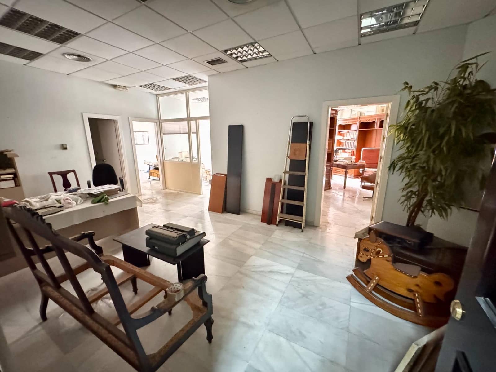 3 sovrum Kontor till salu i Almeria stad - 345 000 € (Ref: 9343437)