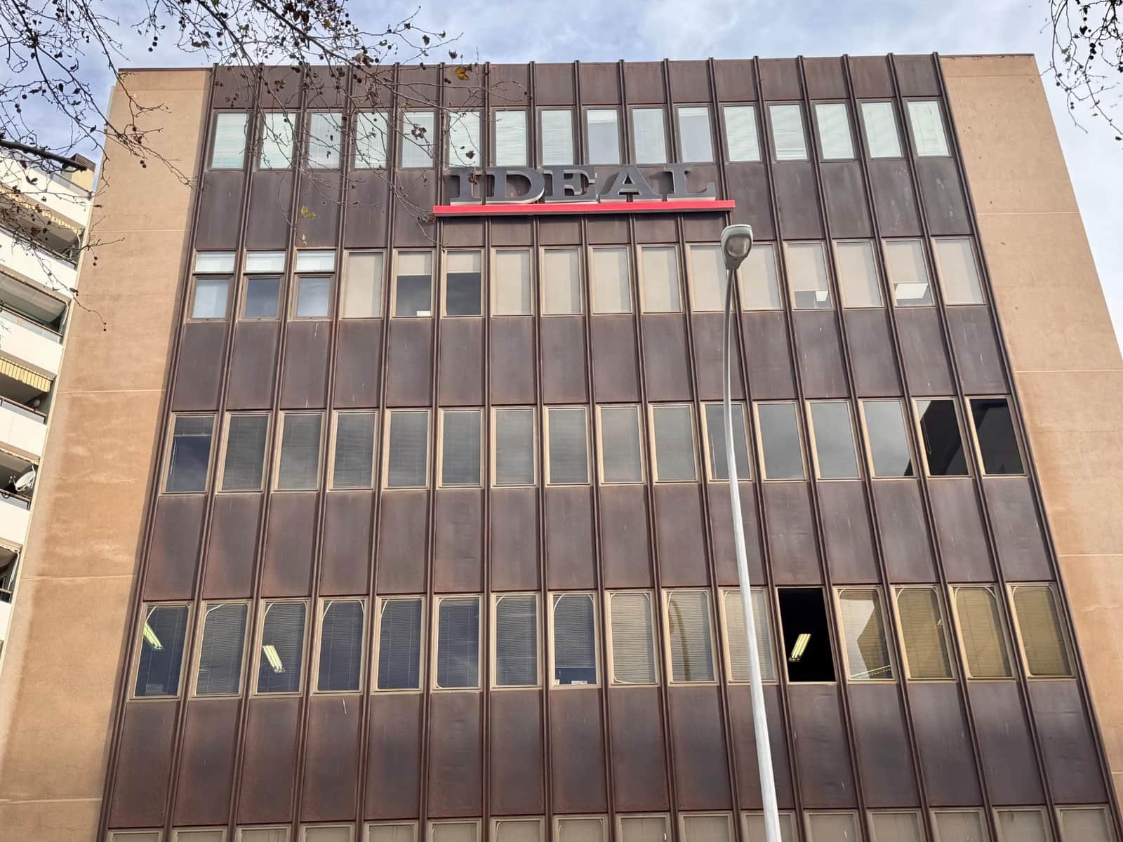 Kontor till salu i Almeria stad - 183 000 € (Ref: 9343438)