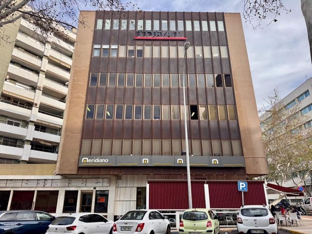 Kontor till salu i Centro, Almería stad - 183 000 € (Ref: 9343438)