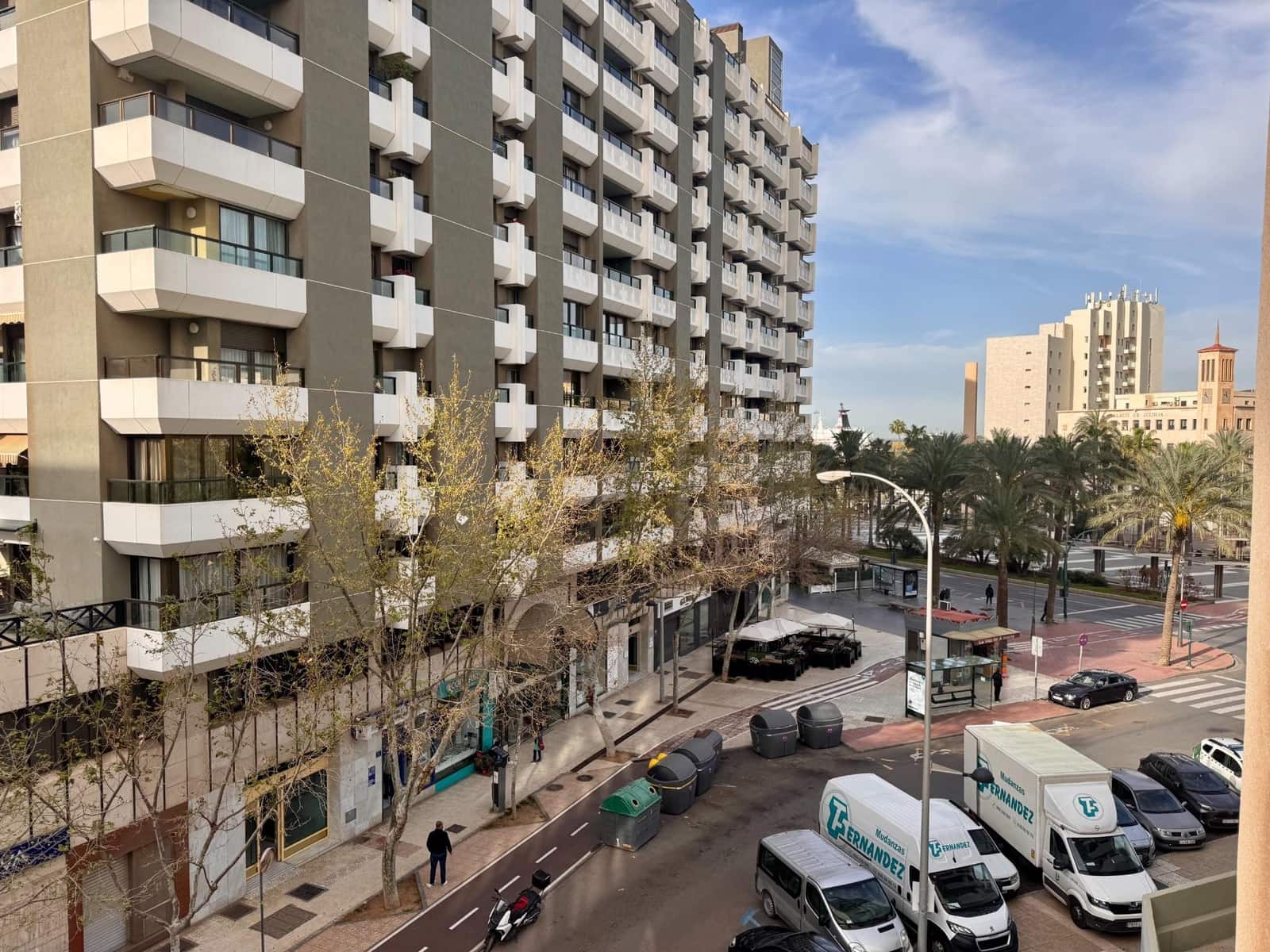 Kontor till salu i Almeria stad - 183 000 € (Ref: 9343438)