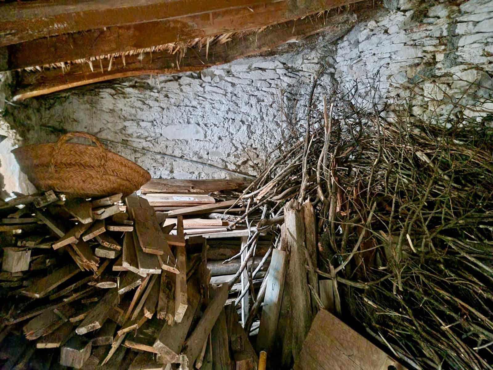 5 slaapkamer Huis te koop in Benizalon - € 60.000 (Ref: 9343441)