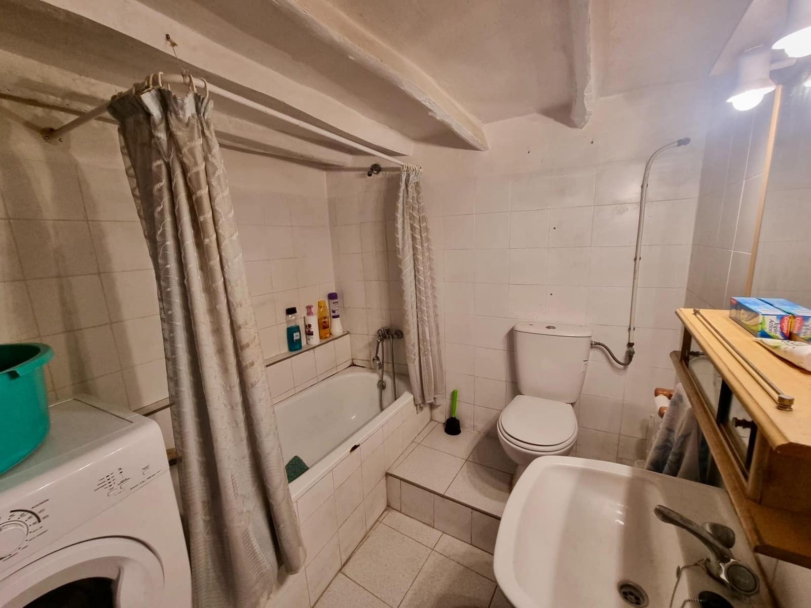 5 slaapkamer Huis te koop in Benizalon - € 60.000 (Ref: 9343441)