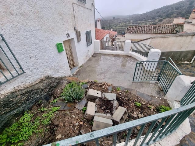 5 soveværelse Byhus til salg i Benizalón - € 60.000 (Ref: 9343441)