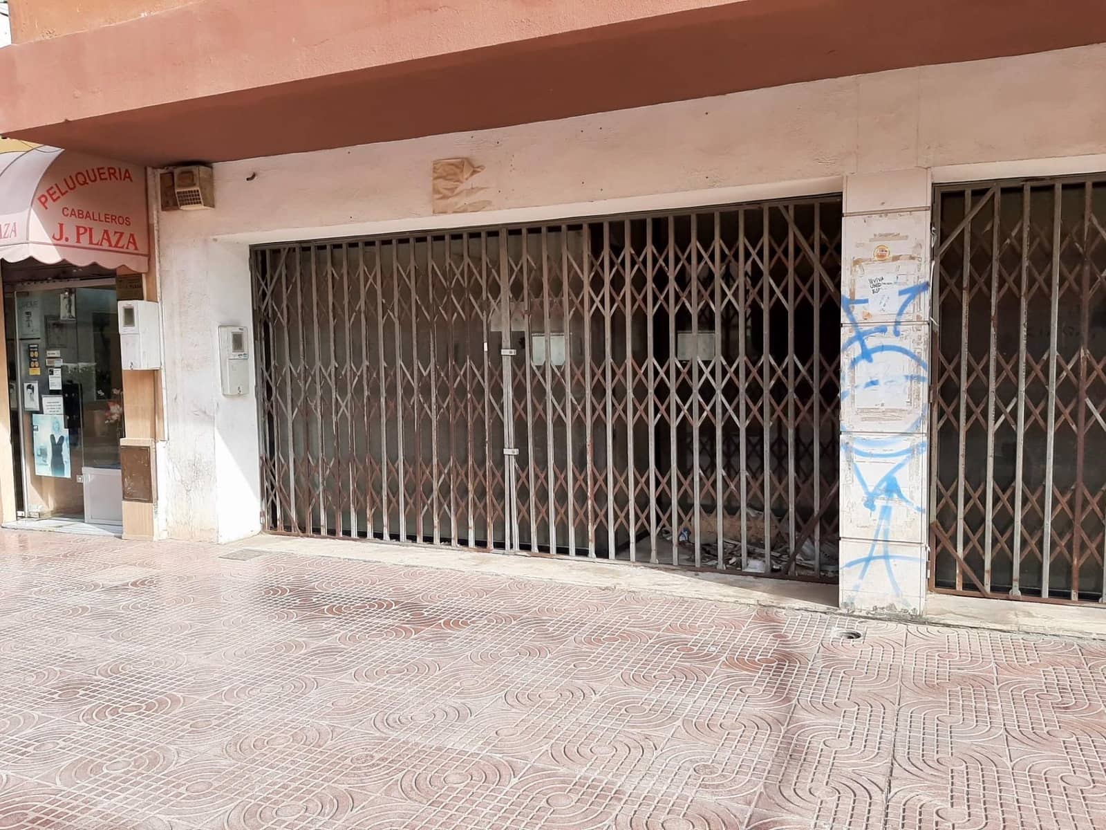 Kaupallinen myytävänä paikassa Almeria kaupunki - 340 000 € (Ref: 9343442)