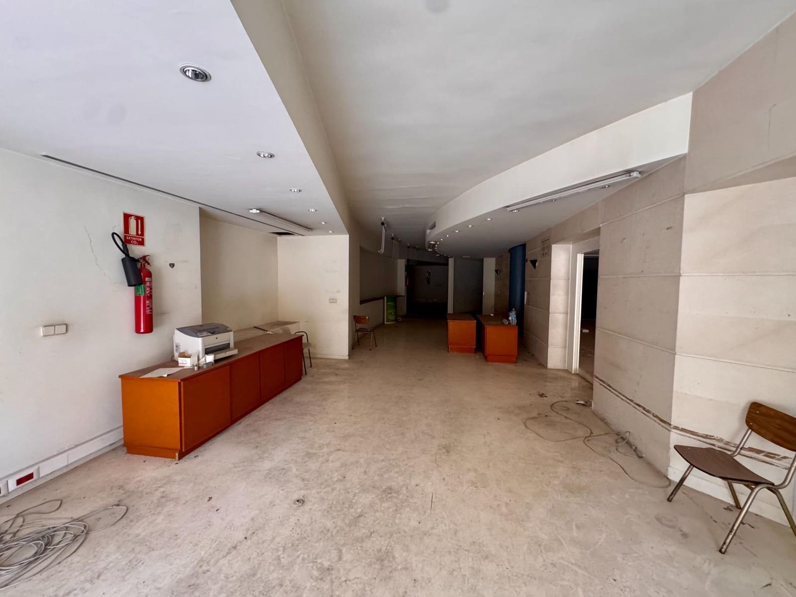 Kaupallinen myytävänä paikassa Almeria kaupunki - 340 000 € (Ref: 9343442)