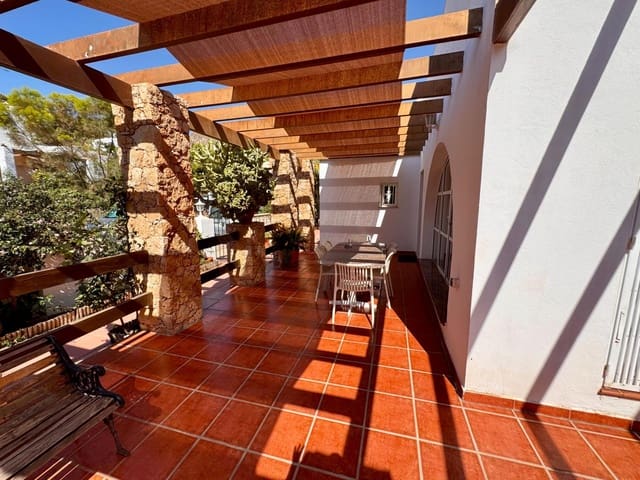 4 soverom Villa til salgs i Las Negras, Níjar med svømmebasseng - € 600 000 (Ref: 9343446)