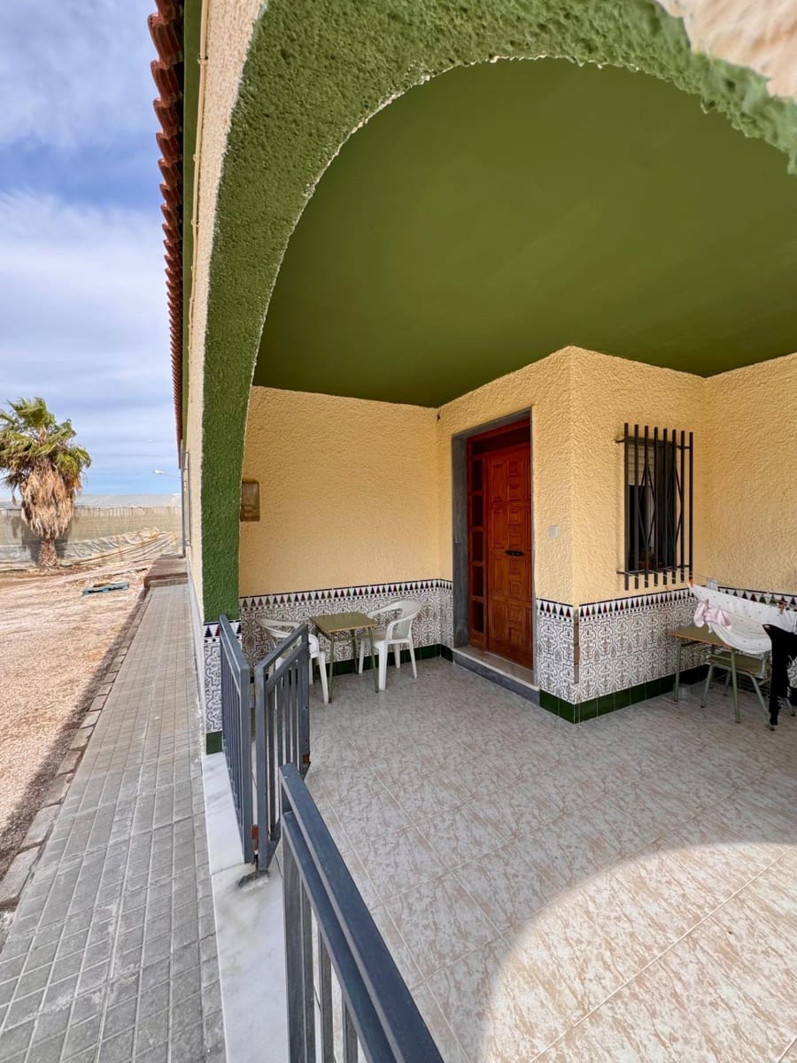 11 soveværelse Finca/Landehus til salg i Almeria by - € 350.000 (Ref: 9343448)