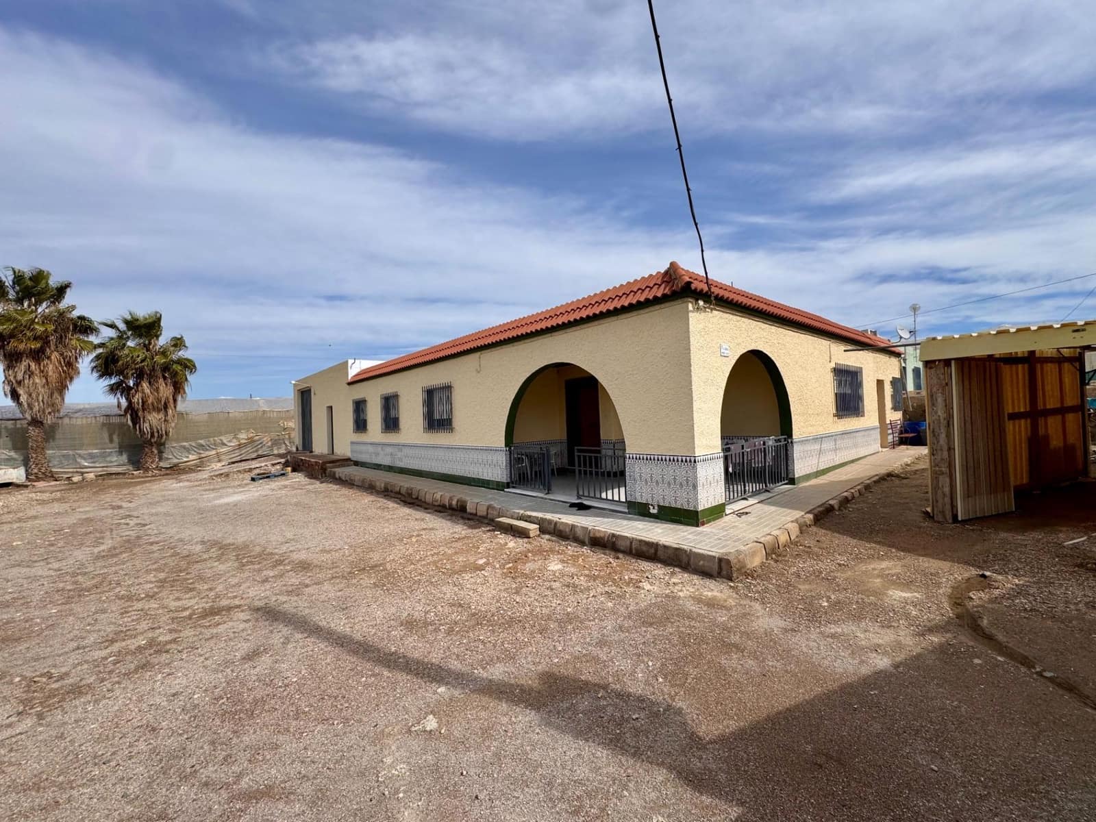 11 soveværelse Finca/Landehus til salg i Almeria by - € 350.000 (Ref: 9343448)