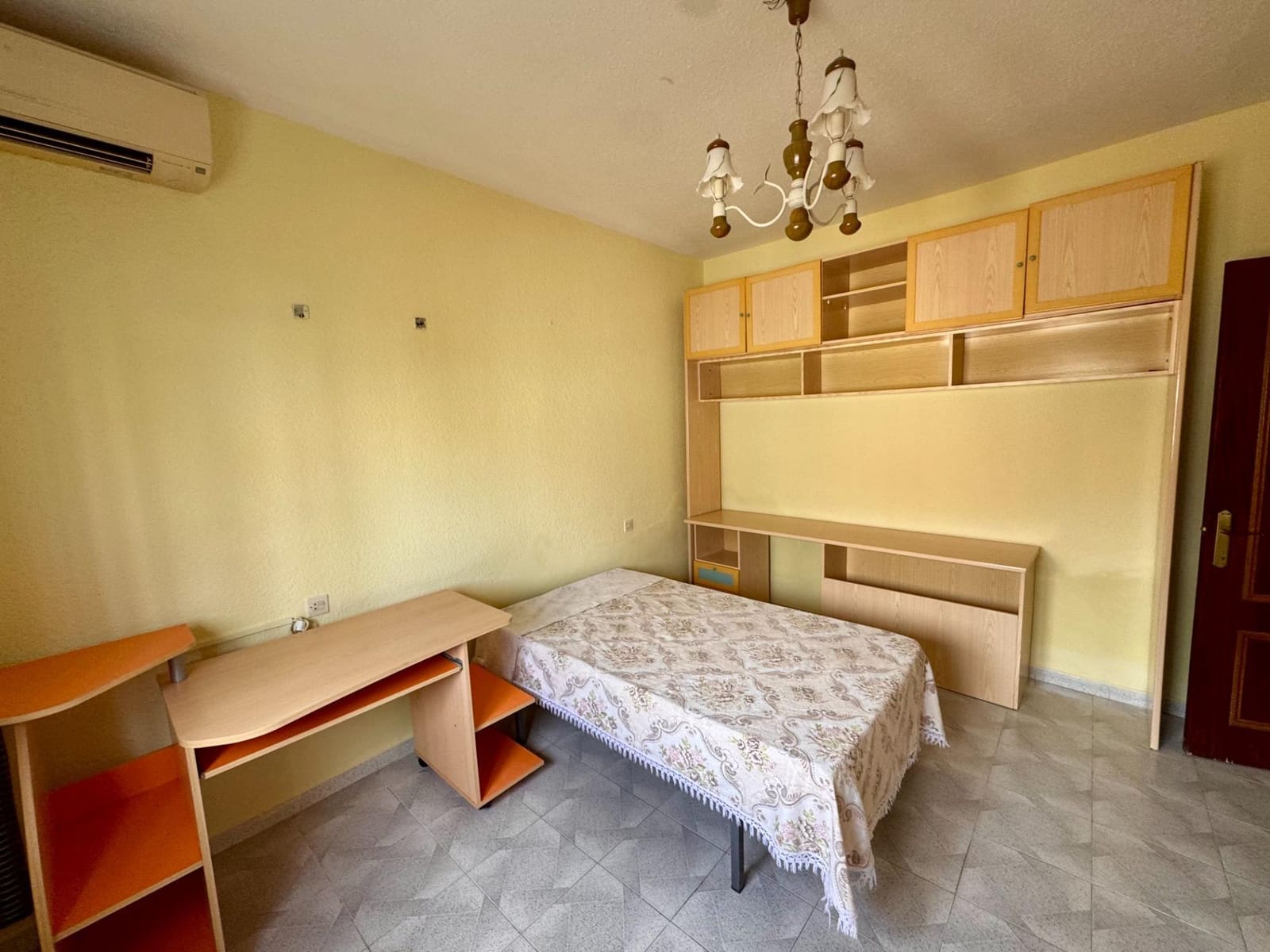 11 soveværelse Finca/Landehus til salg i Almeria by - € 350.000 (Ref: 9343448)