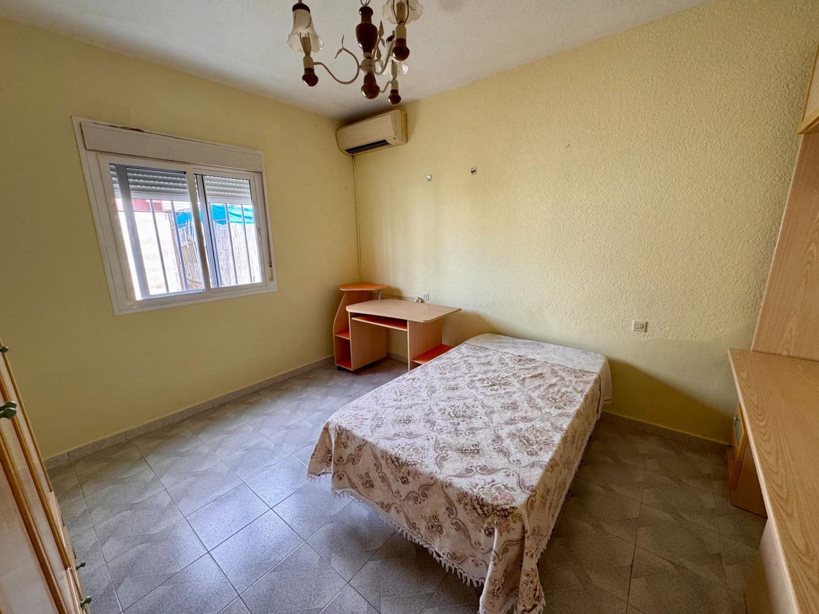 11 soveværelse Finca/Landehus til salg i Almeria by - € 350.000 (Ref: 9343448)