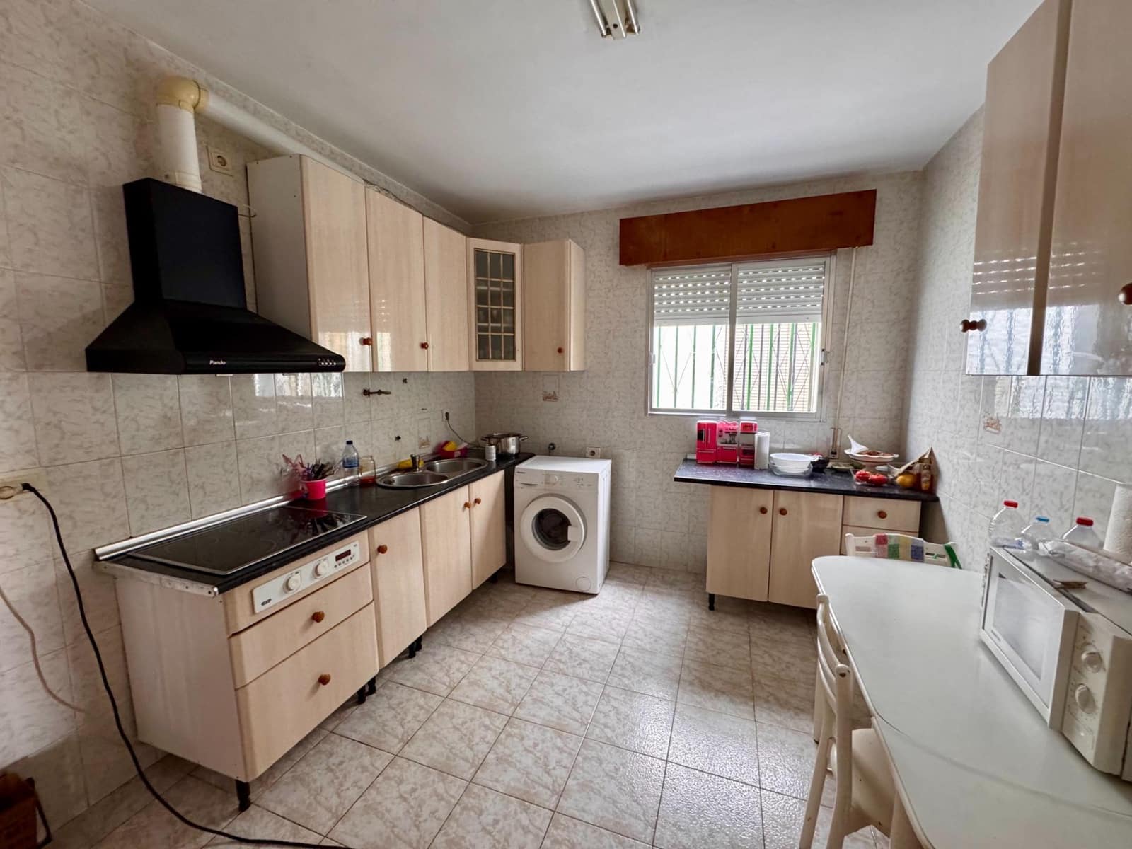 11 soveværelse Finca/Landehus til salg i Almeria by - € 350.000 (Ref: 9343448)