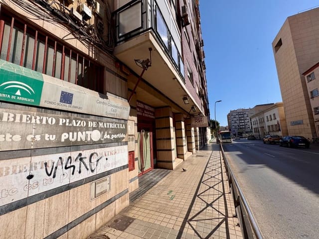 Local Comercial en Almería ciudad en venta - 565.000 € (Ref: 9343451)