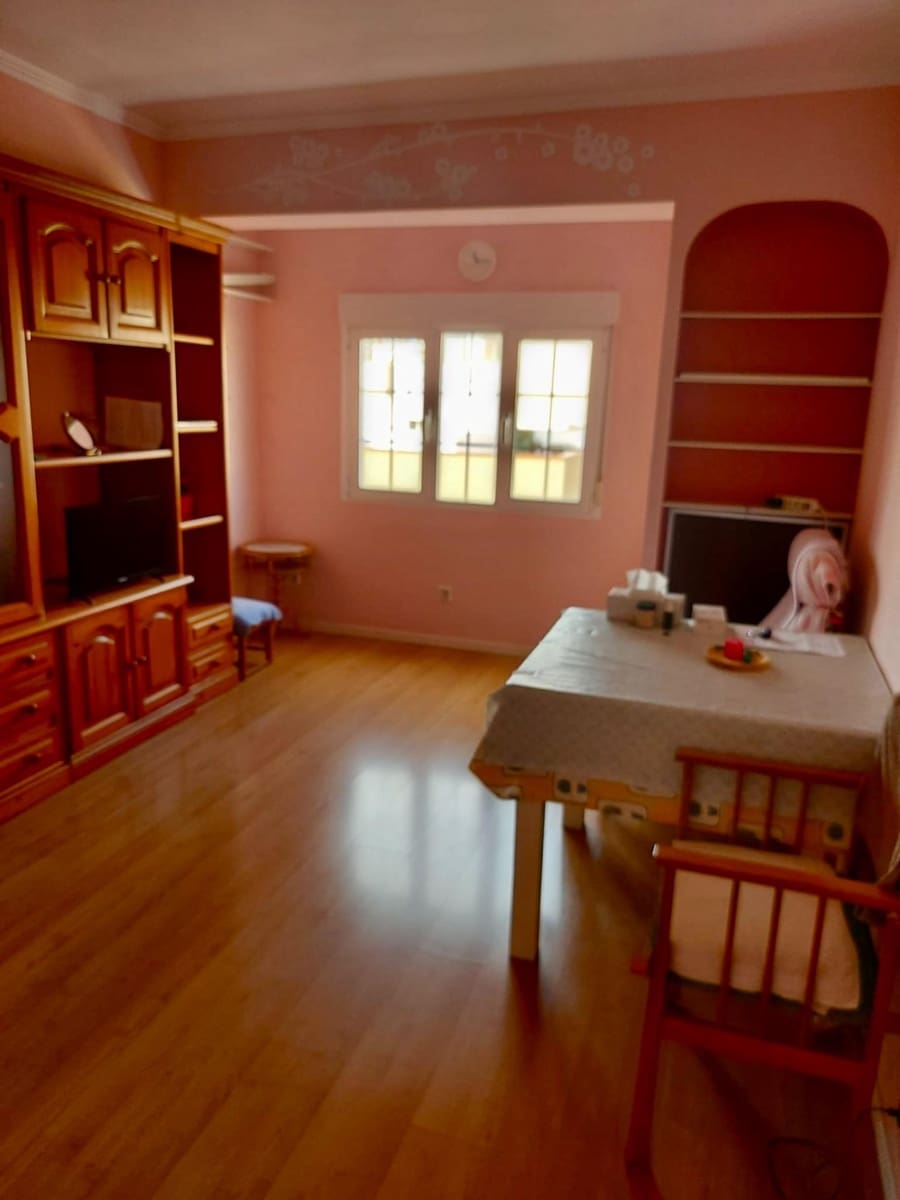 3 makuuhuone Asunto myytävänä paikassa Almeria kaupunki - 175 000 € (Ref: 9383093)