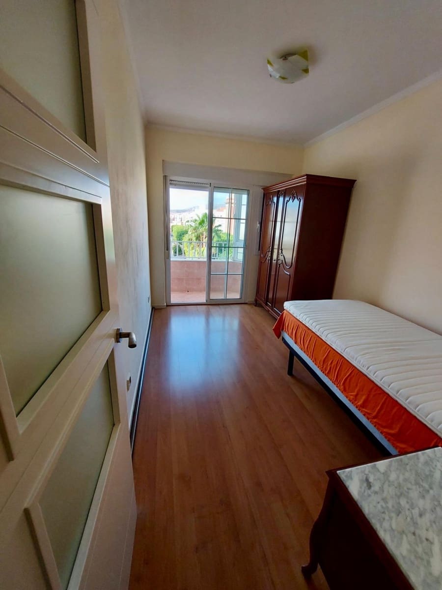 3 makuuhuone Asunto myytävänä paikassa Almeria kaupunki - 175 000 € (Ref: 9383093)