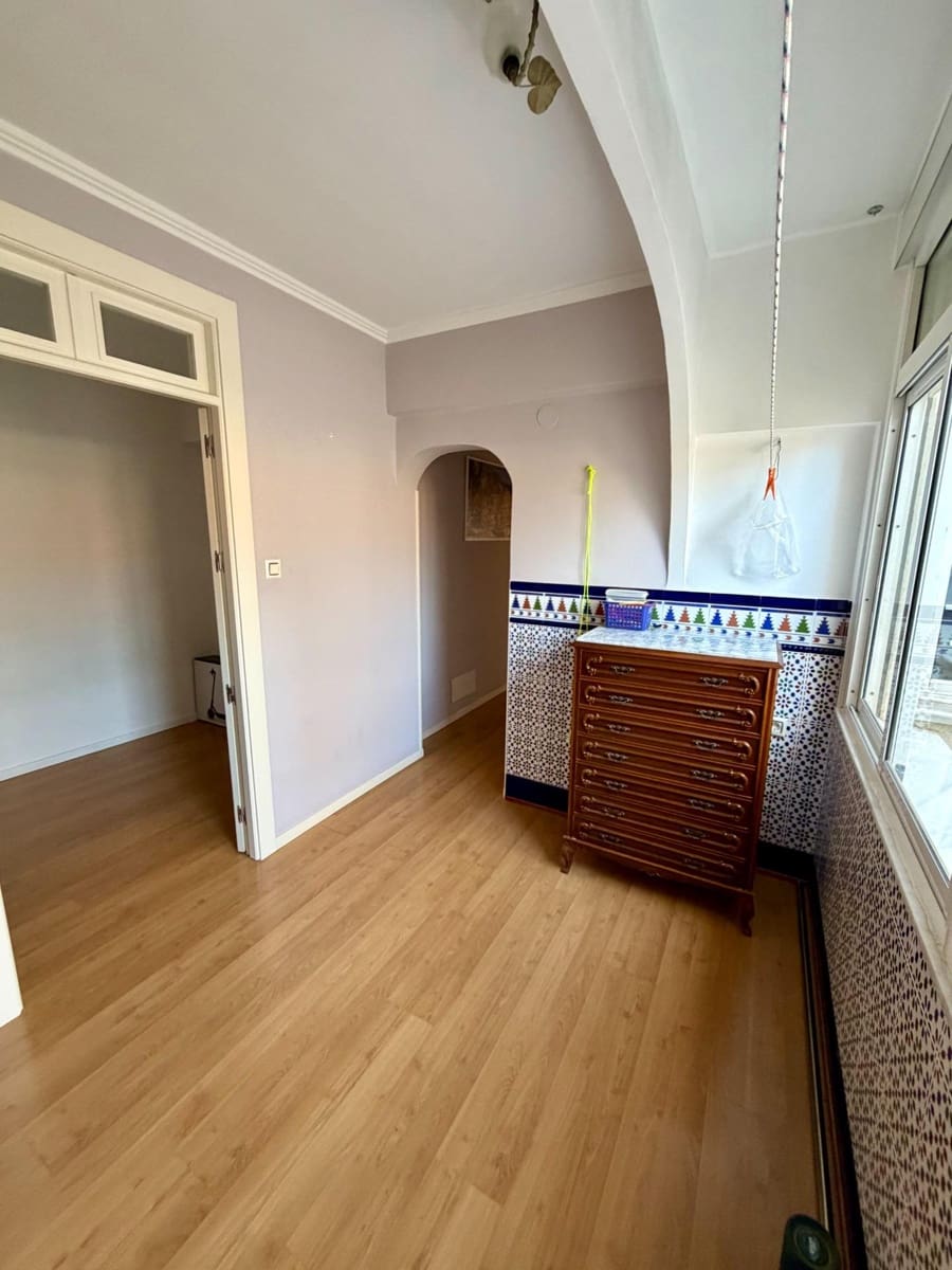 3 makuuhuone Asunto myytävänä paikassa Almeria kaupunki - 175 000 € (Ref: 9383093)