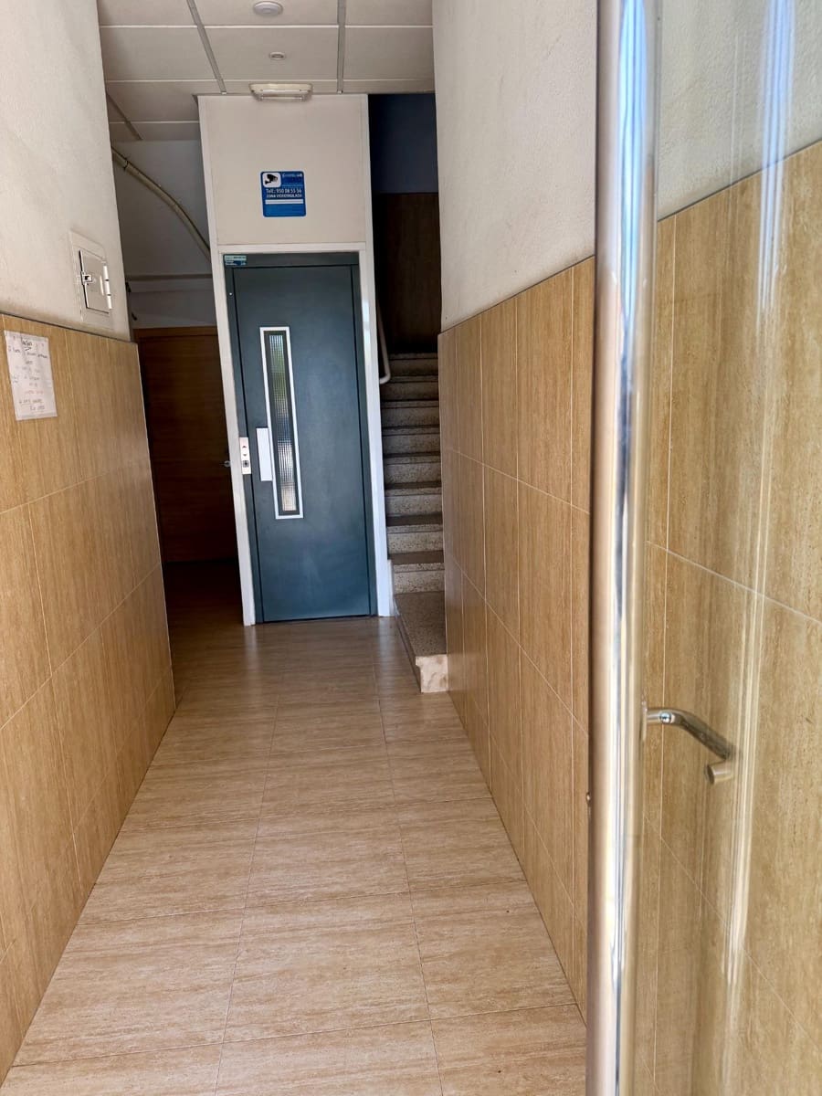 3 makuuhuone Asunto myytävänä paikassa Almeria kaupunki - 175 000 € (Ref: 9383093)