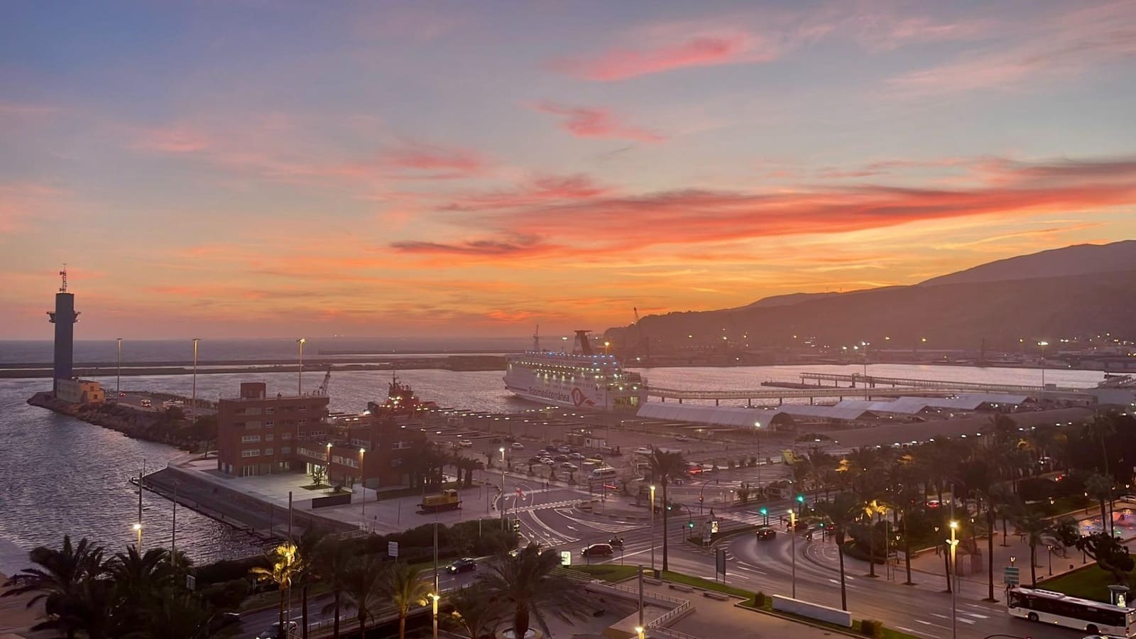 4 soverom Penthouse til salgs i Almeria by - € 780 000 (Ref: 9383094)