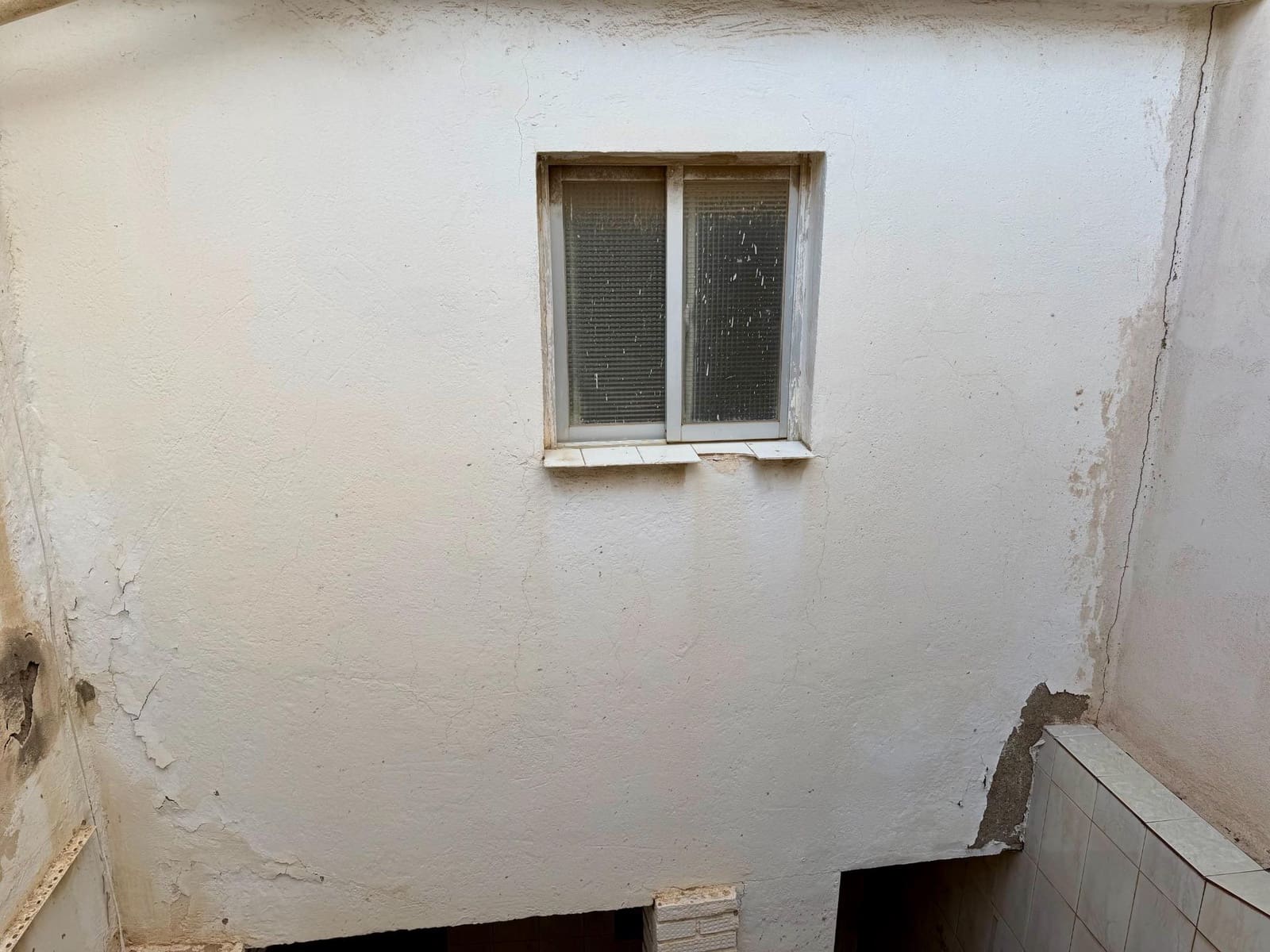 4 sovrum Hus till salu i Almeria stad - 78 000 € (Ref: 9386139)