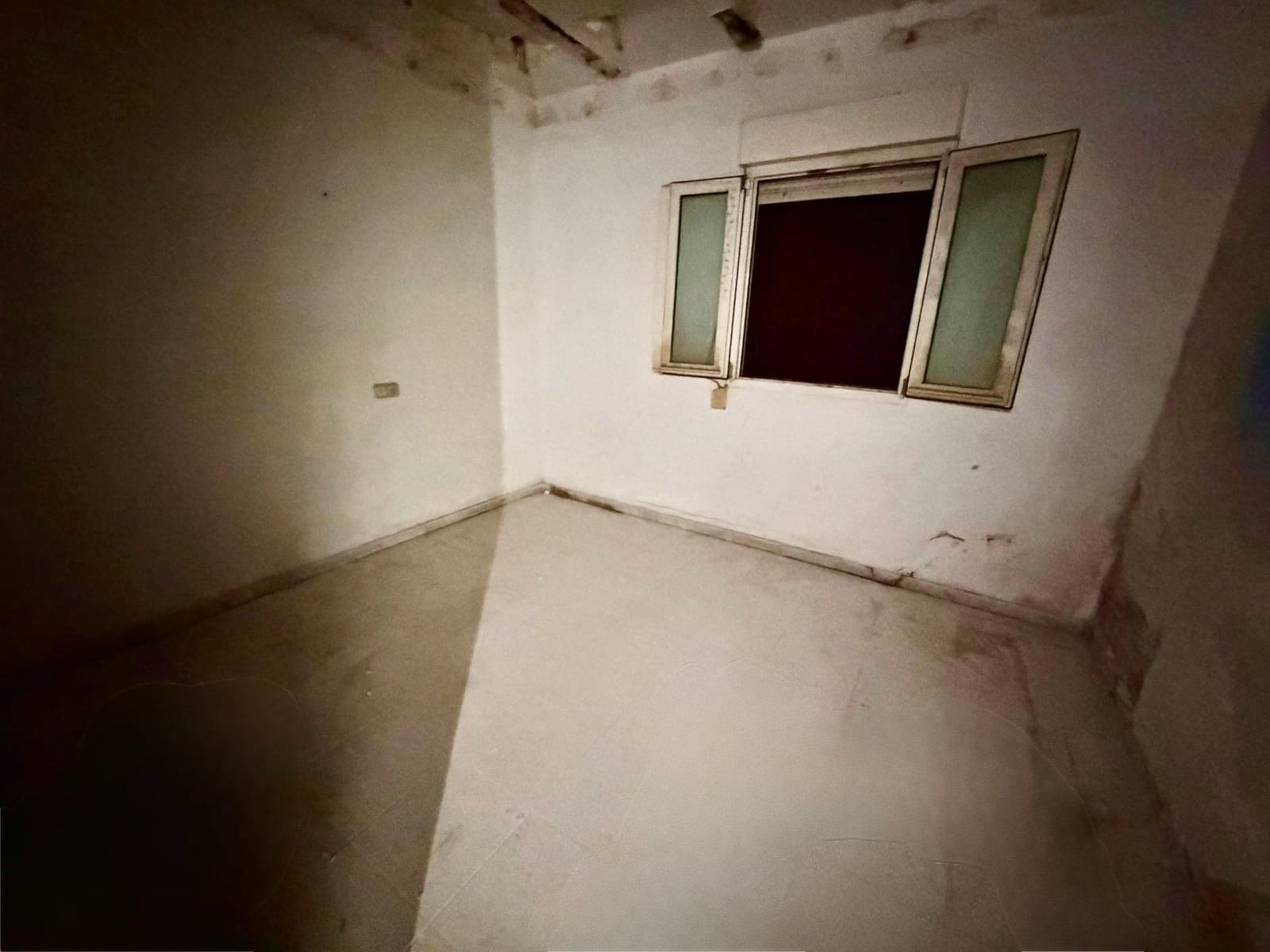 4 sovrum Hus till salu i Almeria stad - 78 000 € (Ref: 9386139)