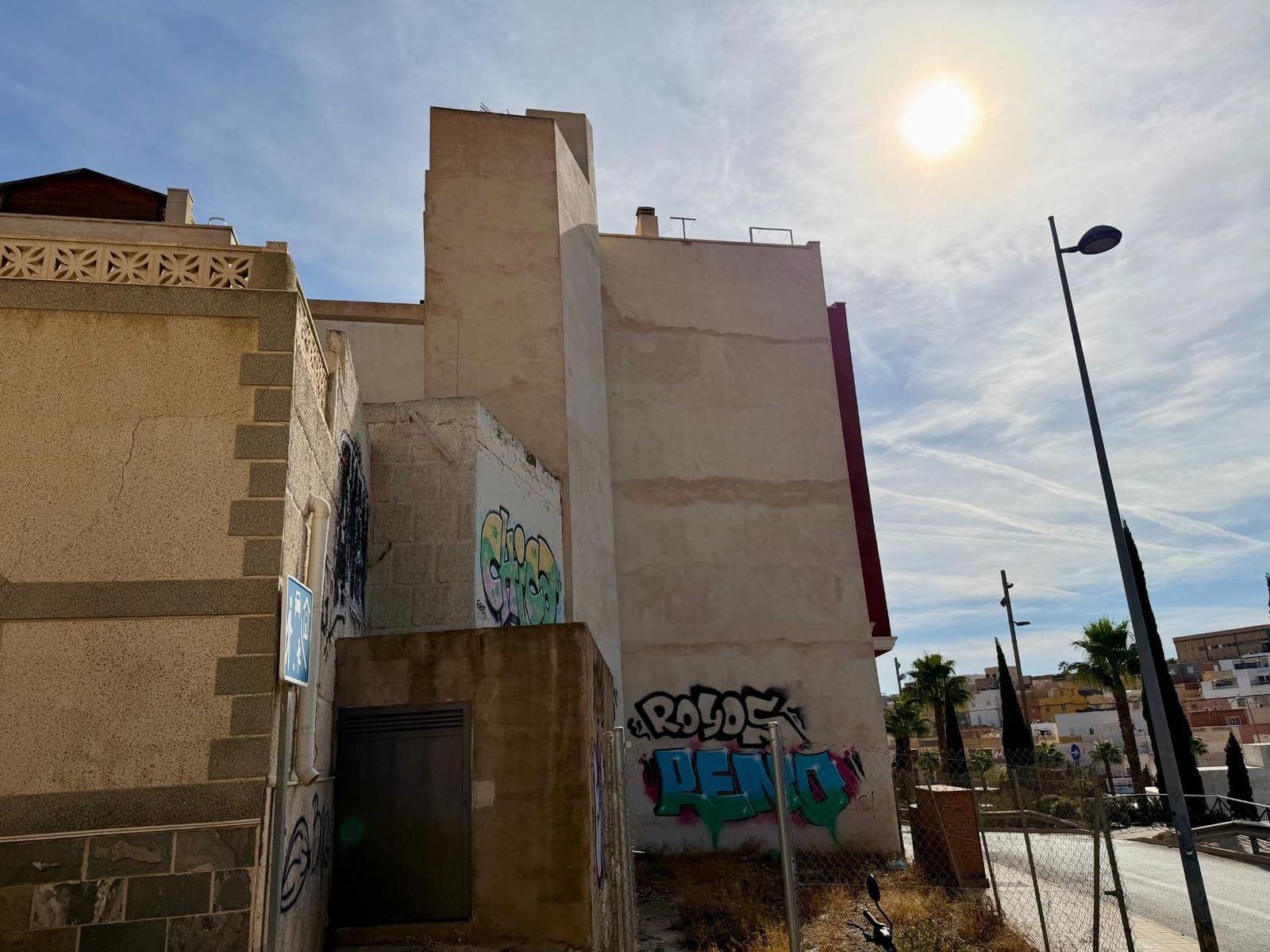 4 sovrum Hus till salu i Almeria stad - 78 000 € (Ref: 9386139)