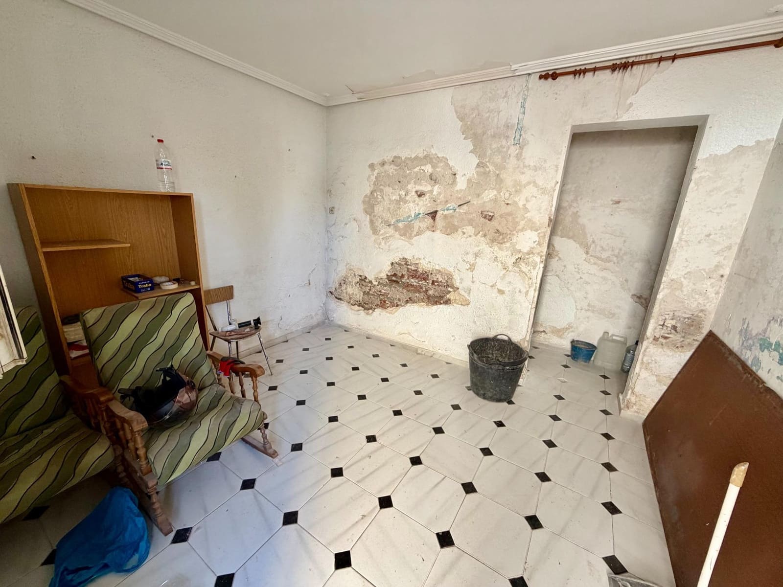 4 sovrum Hus till salu i Almeria stad - 78 000 € (Ref: 9386139)