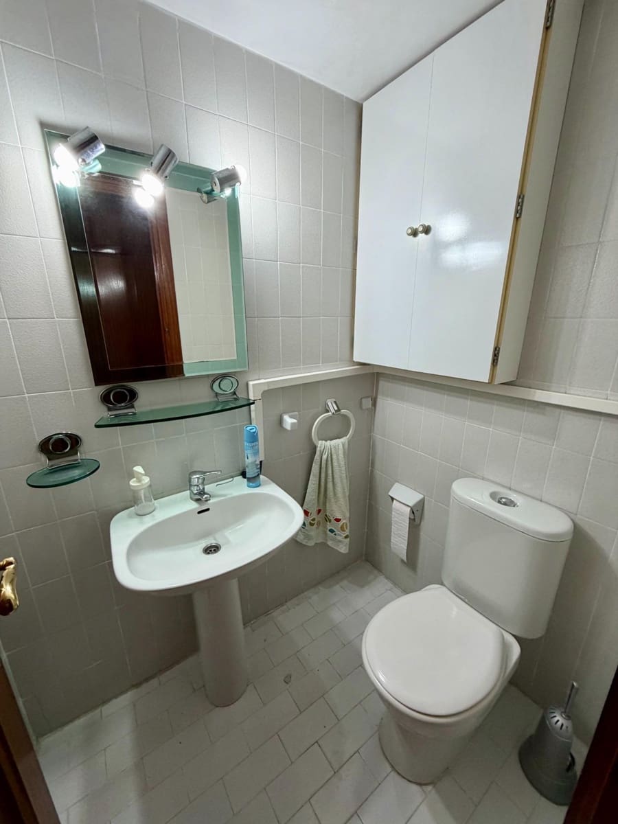 4 makuuhuone Asunto myytävänä paikassa Almeria kaupunki - 299 900 € (Ref: 9396189)