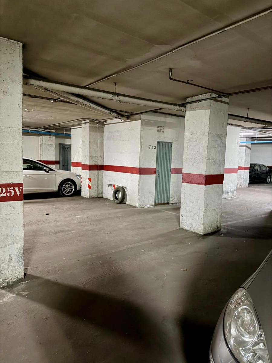 4 makuuhuone Asunto myytävänä paikassa Almeria kaupunki - 299 900 € (Ref: 9396189)