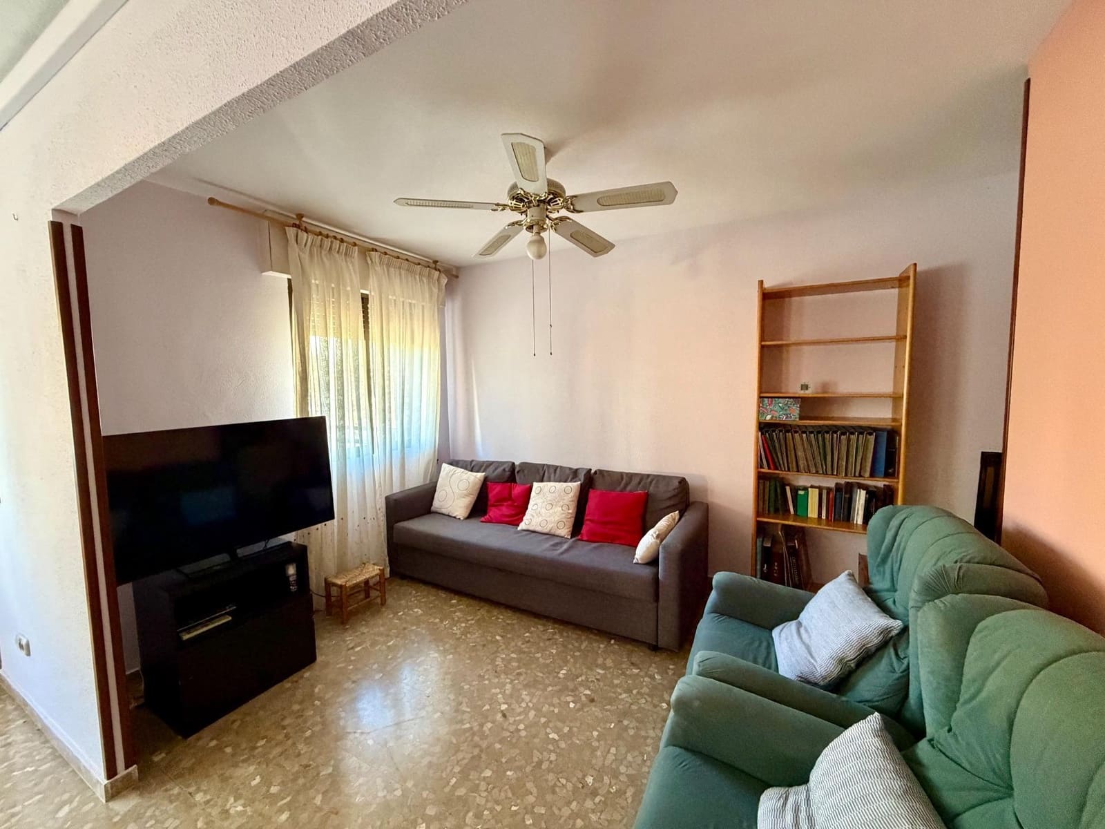 4 makuuhuone Asunto myytävänä paikassa Almeria kaupunki - 299 900 € (Ref: 9396189)