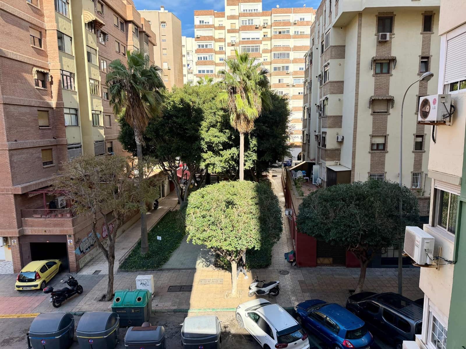 4 makuuhuone Asunto myytävänä paikassa Almeria kaupunki - 299 900 € (Ref: 9396189)