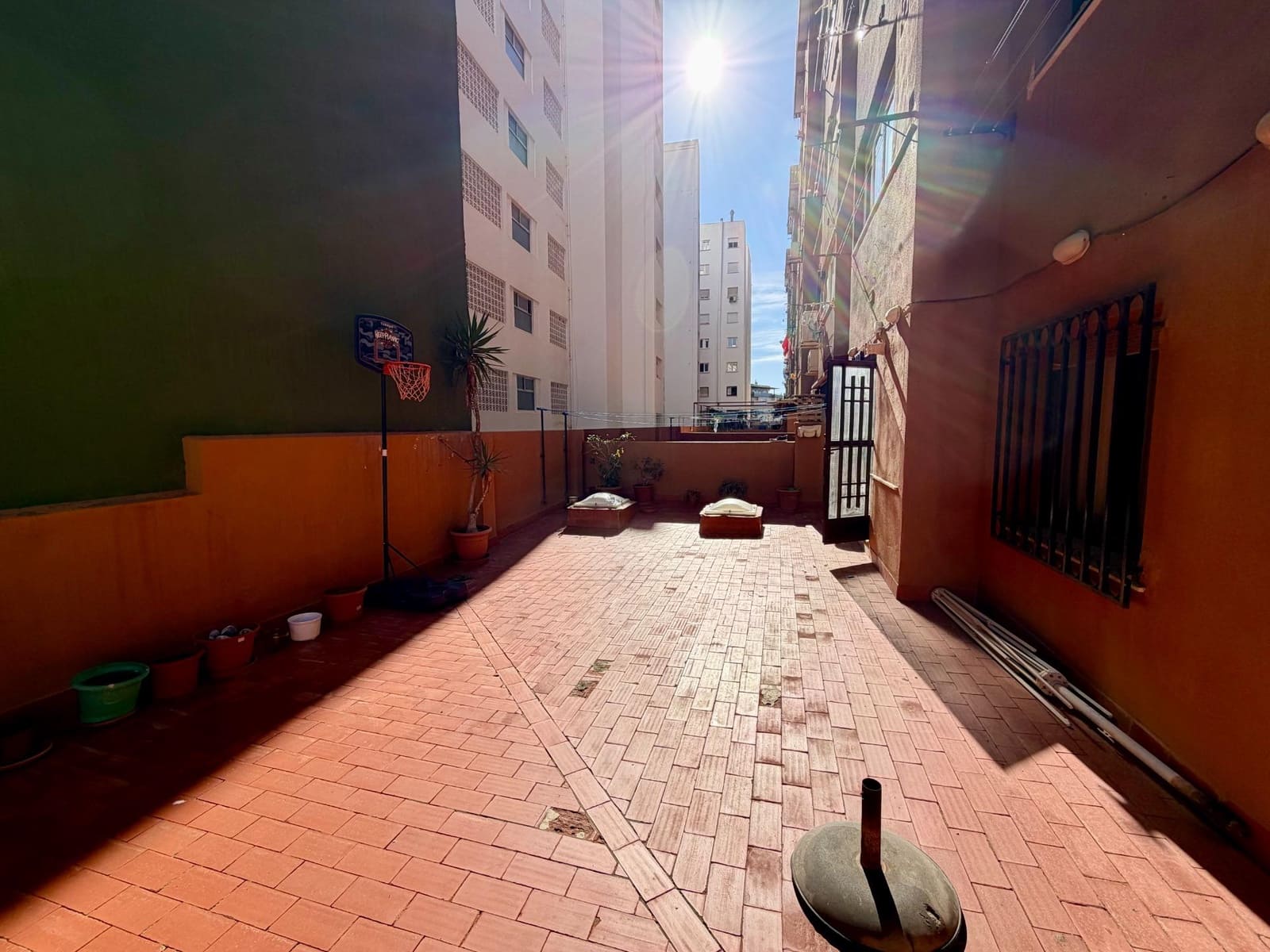 4 makuuhuone Asunto myytävänä paikassa Almeria kaupunki - 299 900 € (Ref: 9396189)