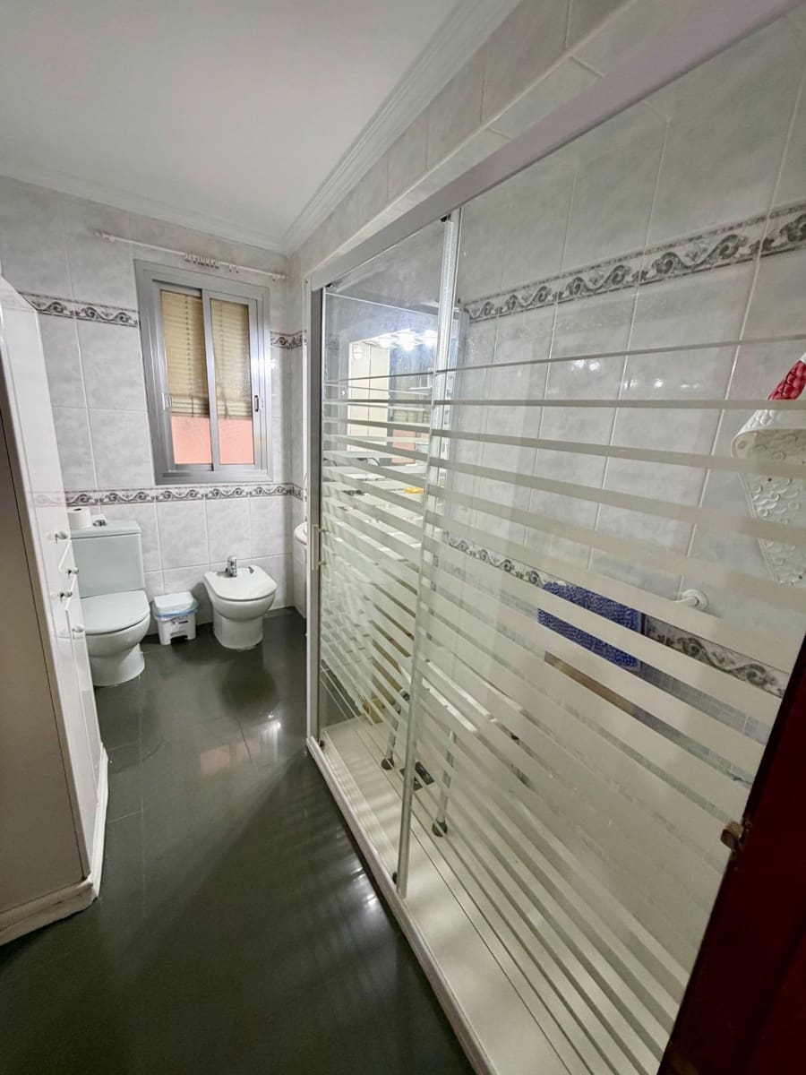 3 soveværelse Lejlighed til salg i Almeria by - € 149.000 (Ref: 9396190)