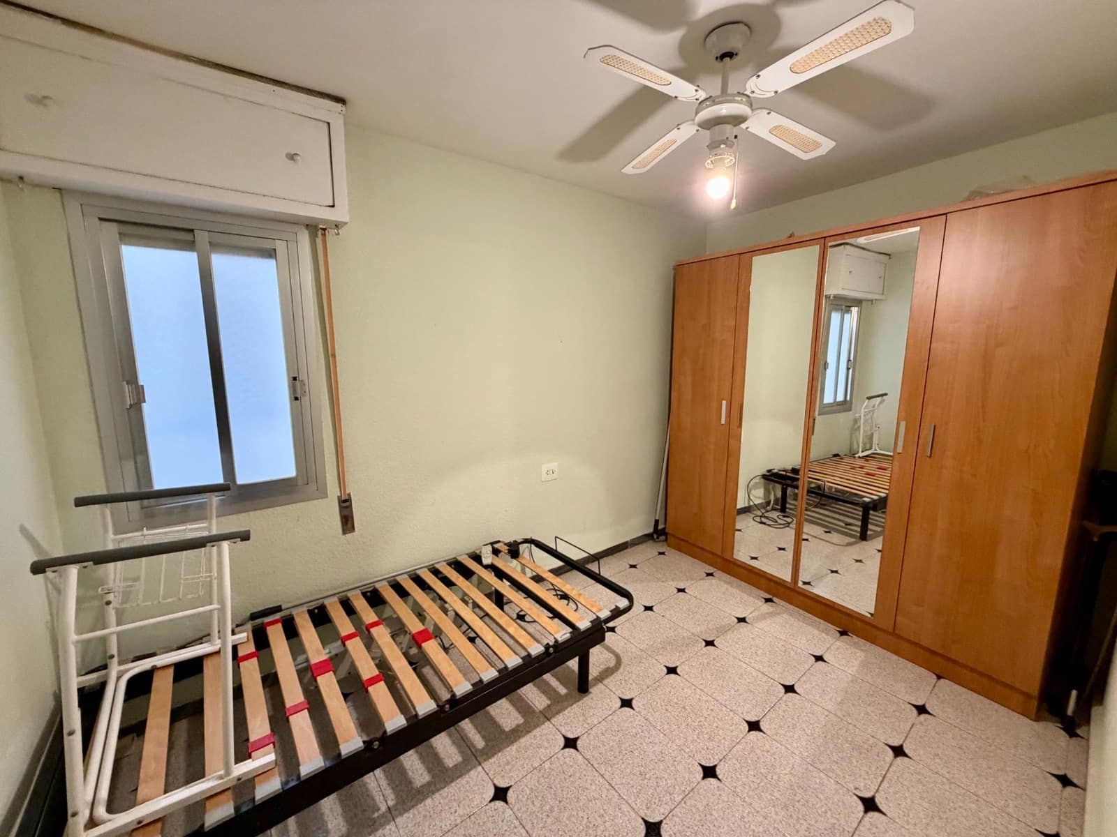 3 soveværelse Lejlighed til salg i Almeria by - € 149.000 (Ref: 9396190)