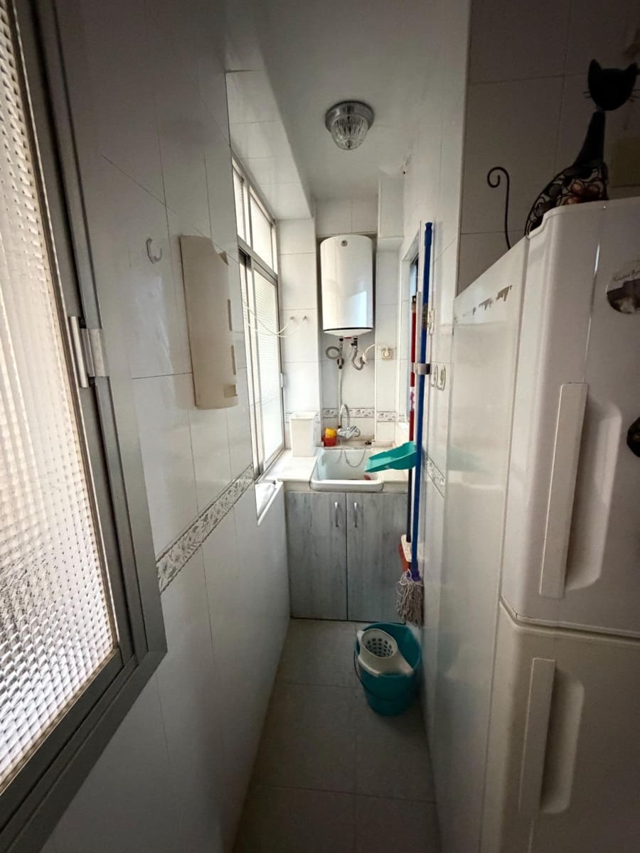 3 soveværelse Lejlighed til salg i Almeria by - € 145.000 (Ref: 9396191)