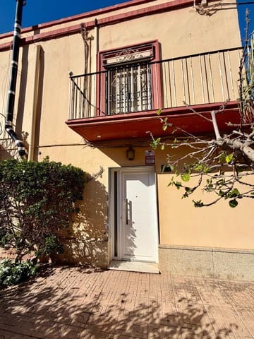 6 sovrum Hus till salu i Almería stad med garage - 419 900 € (Ref: 9403530)