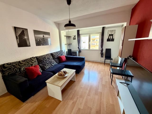 3 makuuhuone Asunto myytävänä paikassa Almería kaupunki - 139 900 € (Ref: 9473082)