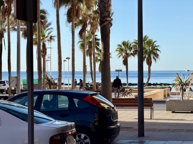 3 makuuhuone Asunto myytävänä paikassa Almería kaupunki - 139 900 € (Ref: 9473082)