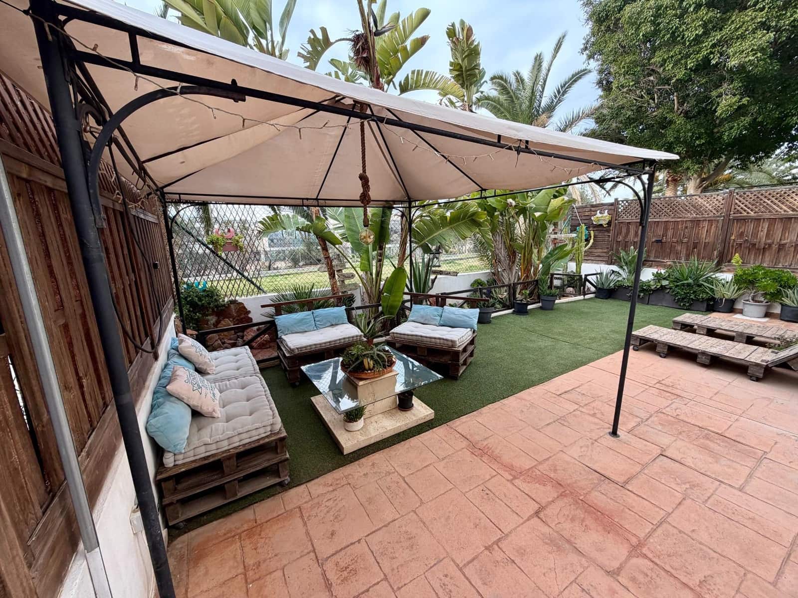 3 bedroom Flat for sale in Almeria city with pool - € 254,900 (Ref: 9499035)