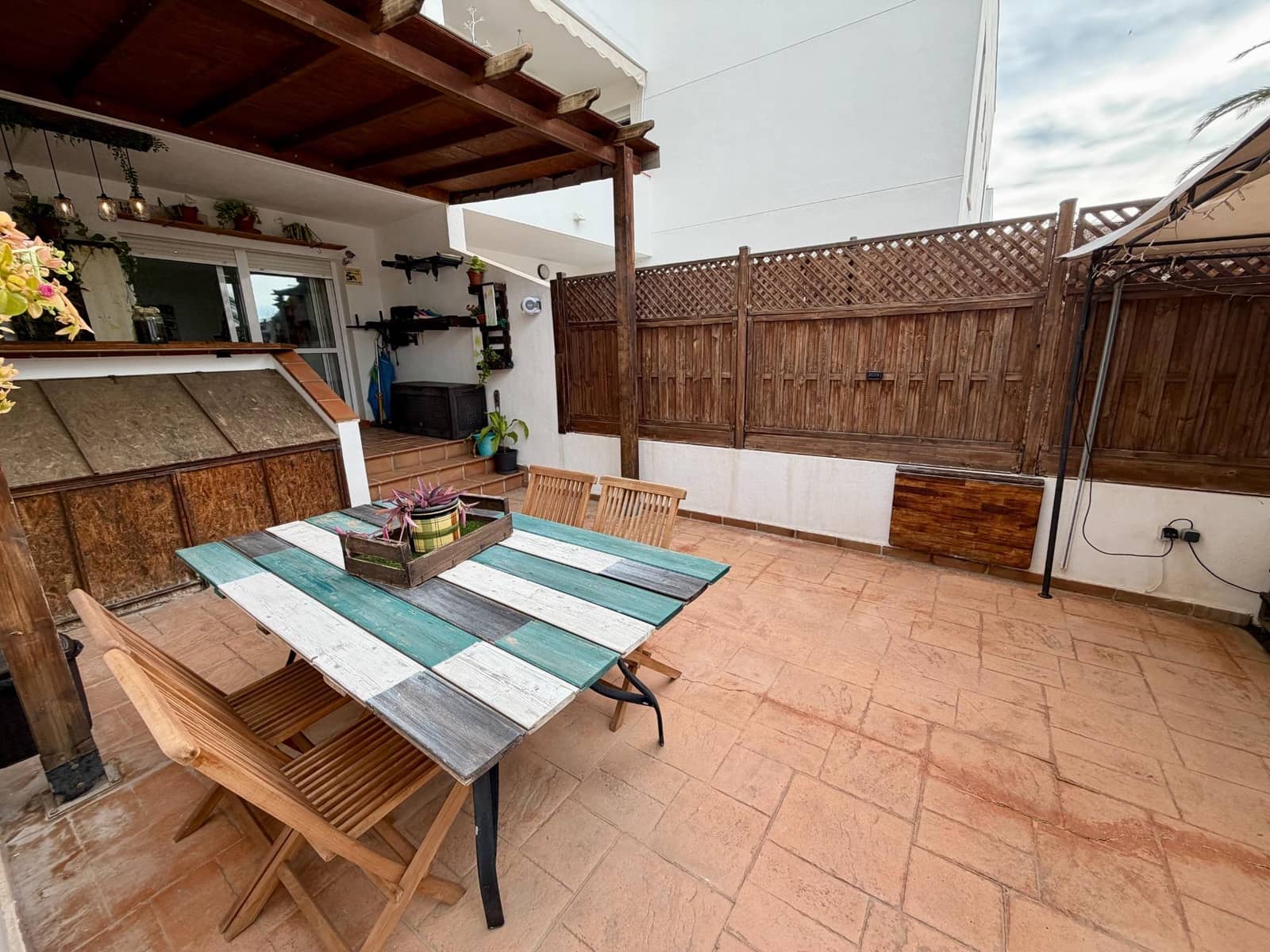 3 bedroom Flat for sale in Almeria city with pool - € 254,900 (Ref: 9499035)