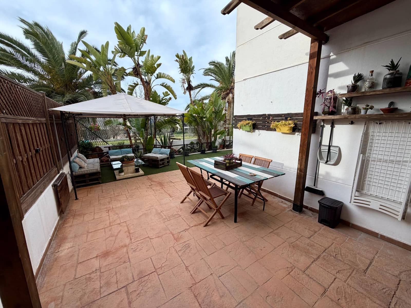 3 bedroom Flat for sale in Almeria city with pool - € 254,900 (Ref: 9499035)