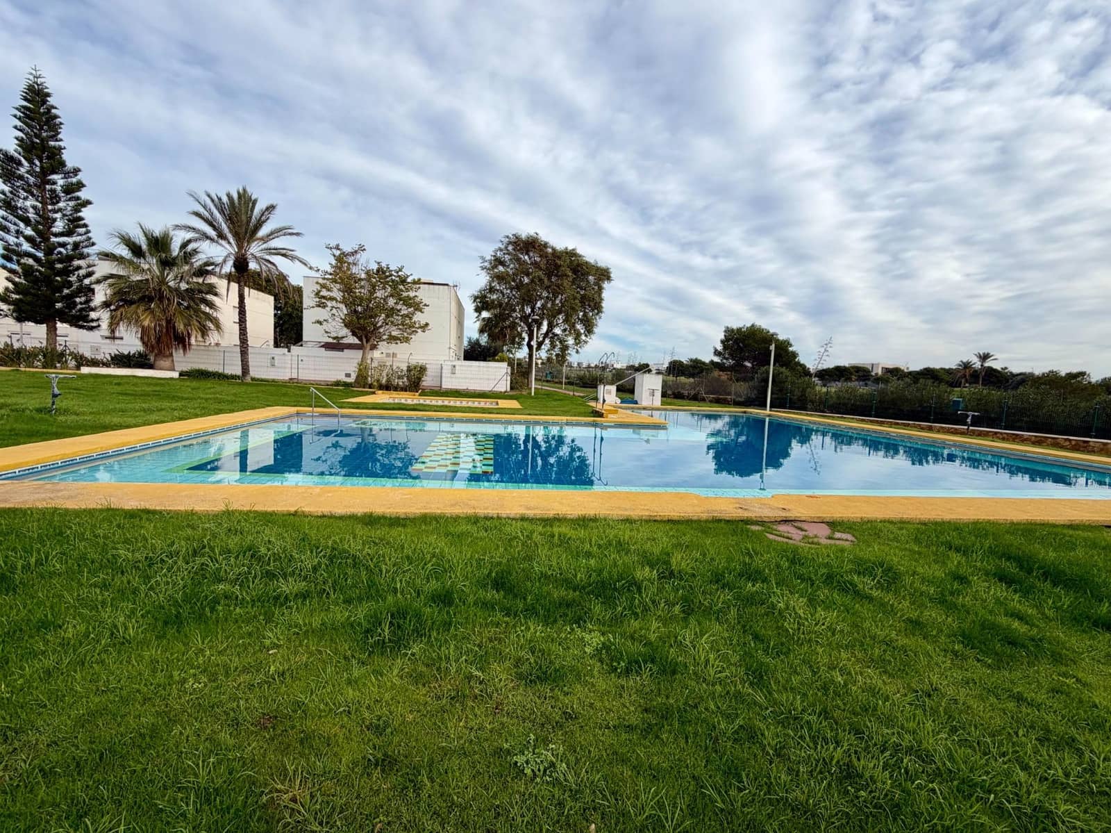 3 makuuhuone Asunto myytävänä paikassa Almeria kaupunki mukana uima-altaan - 254 900 € (Ref: 9499035)